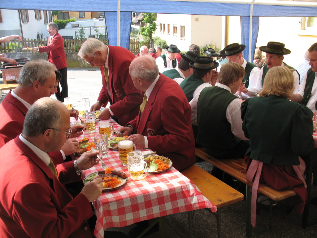 Gemeinsames Grillen mit der Winzerkapelle