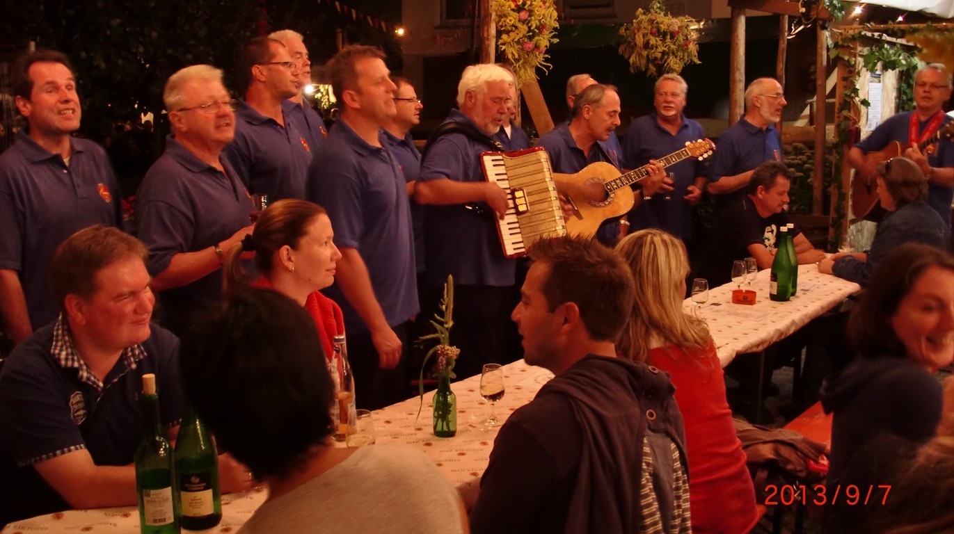 Spontanbesuch der Sänger aus Ottenau, Gernsbach