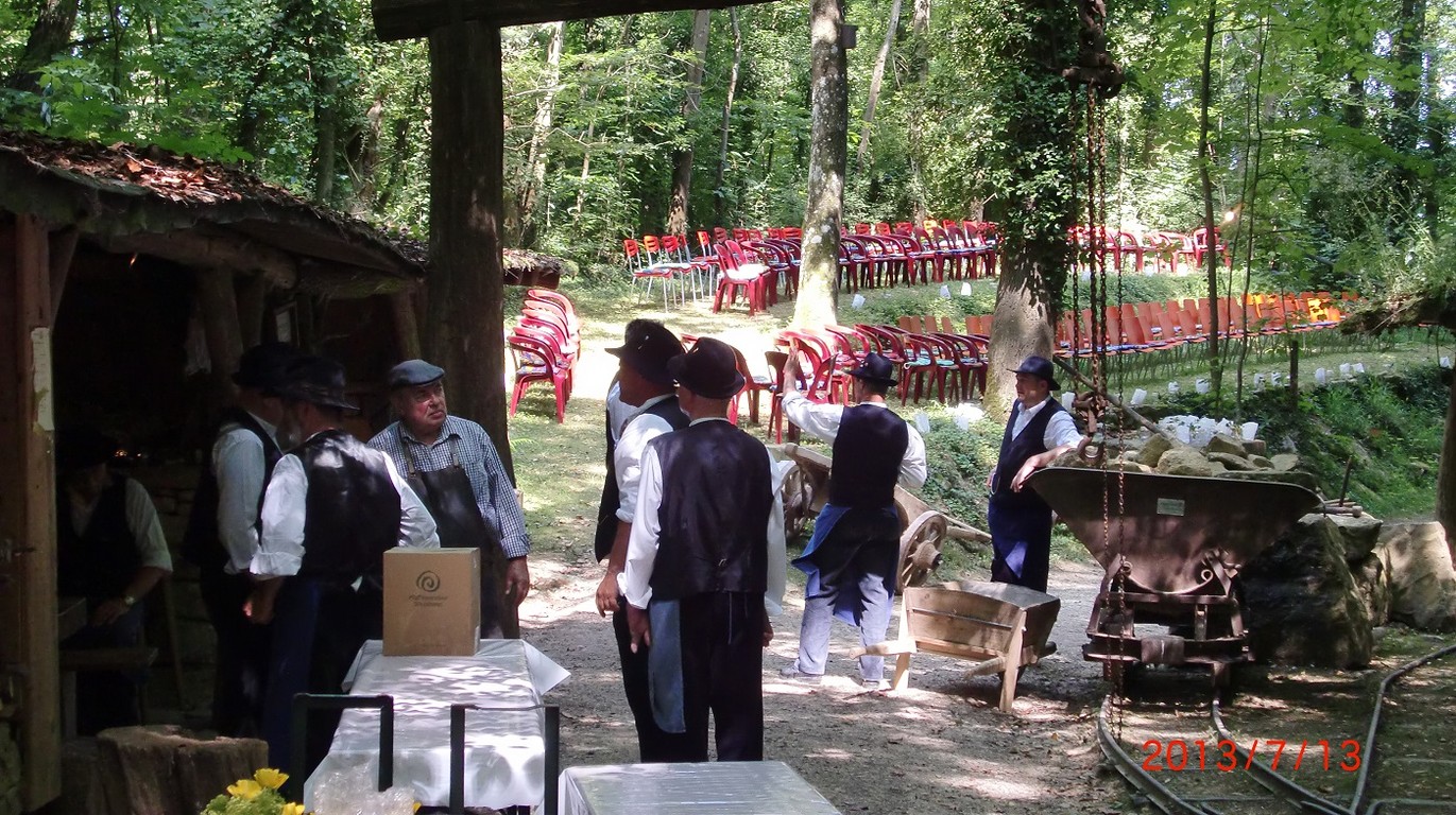 Blick in den Steinbruch vor Beginn des Konzerts