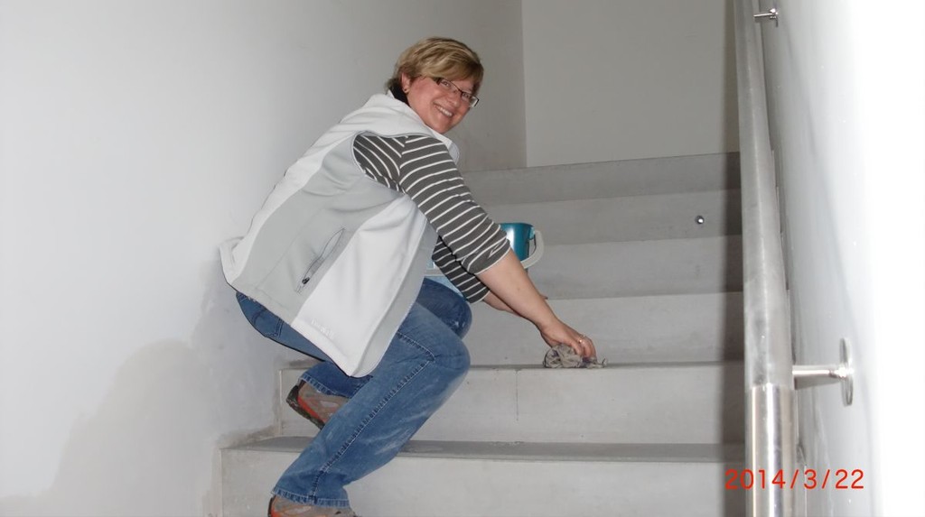 die Vorsitzende der BWK macht sich an die Treppe