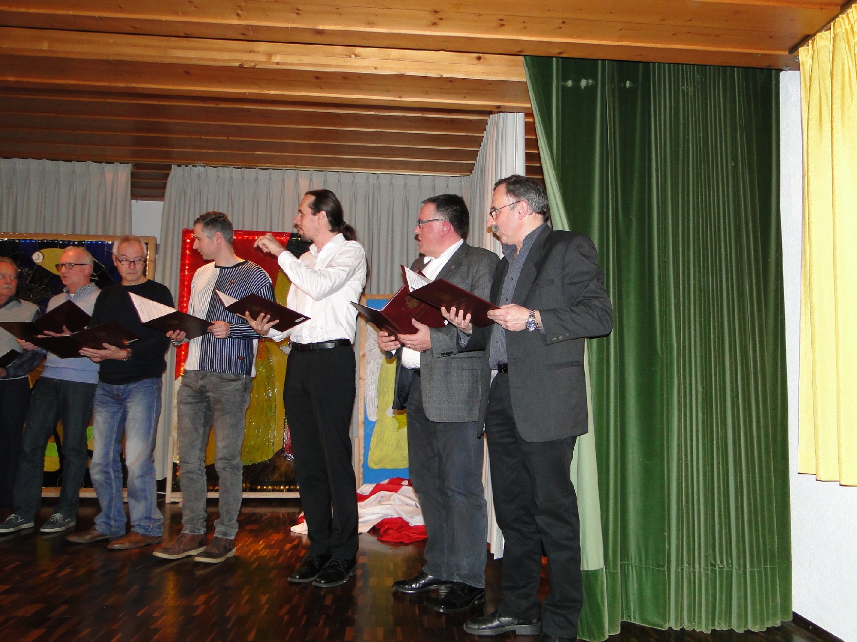 Adventsfensterbildübergabe in Gutach