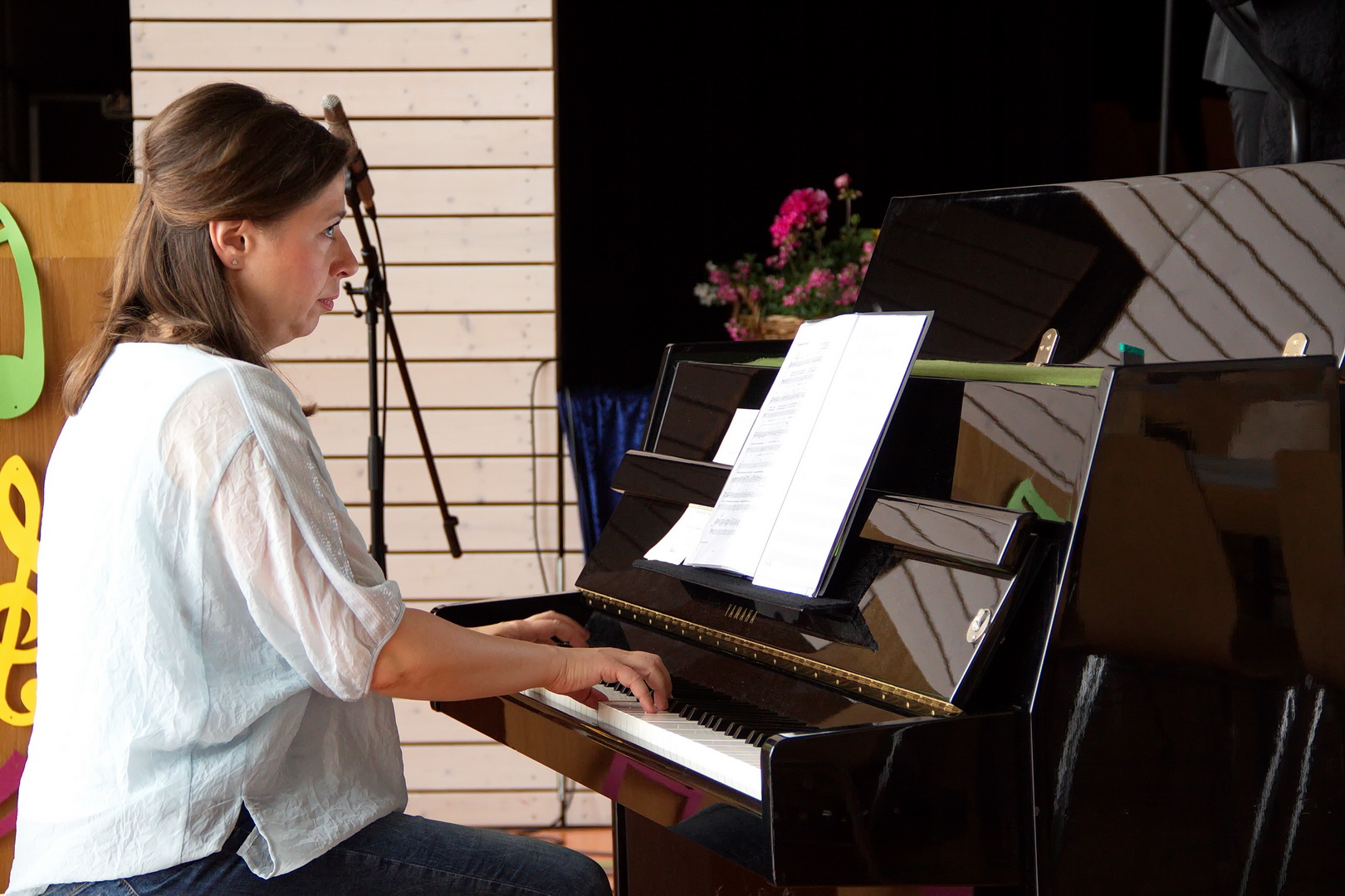 Vielen Dank für die tolle Begleitung an unsere Pianistin Oksana Sebowa